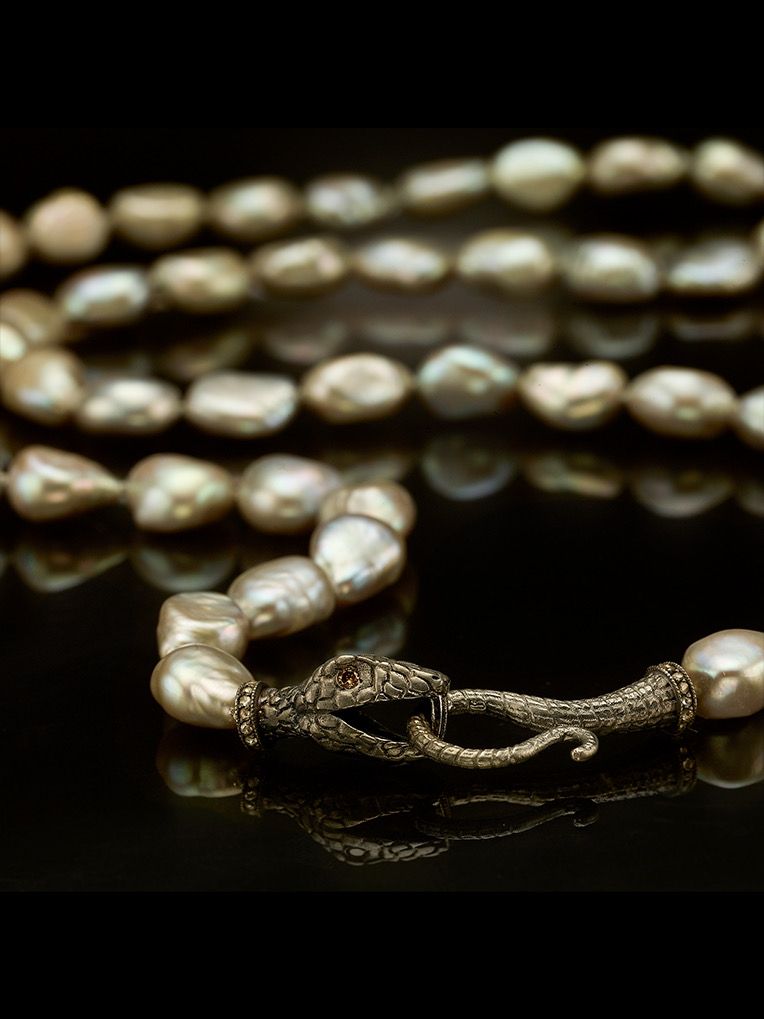 Snake Pearls Chain